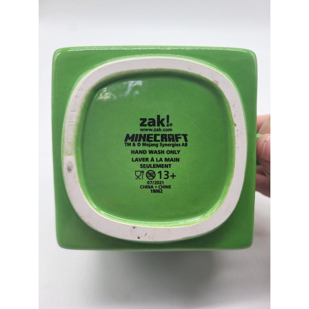 zak! Minecraft Mojang Green Creeper Ceramic Coffee Mug pixelated pencil holder - Picture 5 of 7